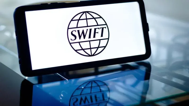 SWIFT проводит успешные эксперименты с блокчейном